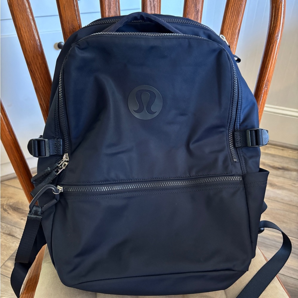 Lululemon Crew Backpack - Navy Blue Polka